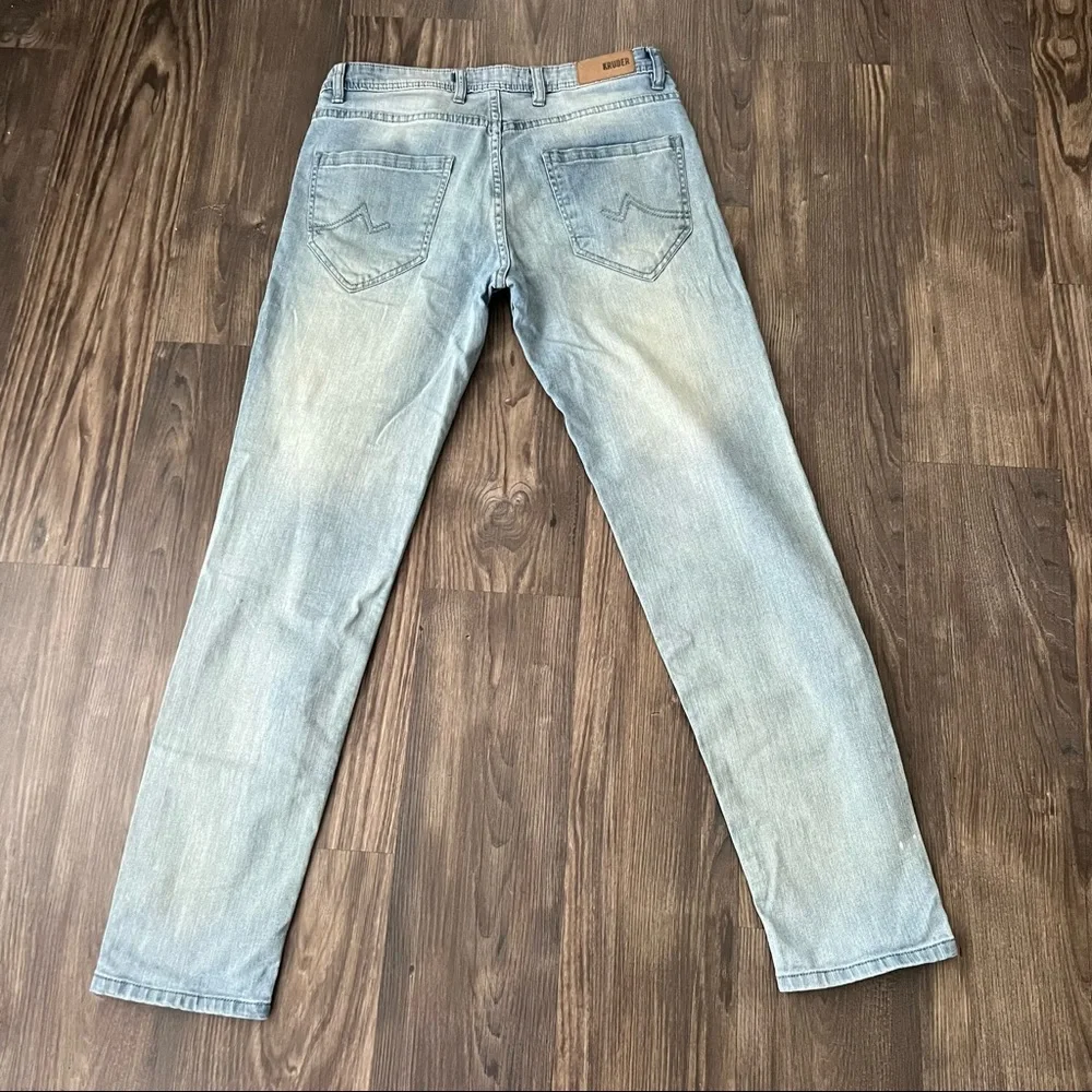 Kruder Bleach Light Wash Button Fly Jeans